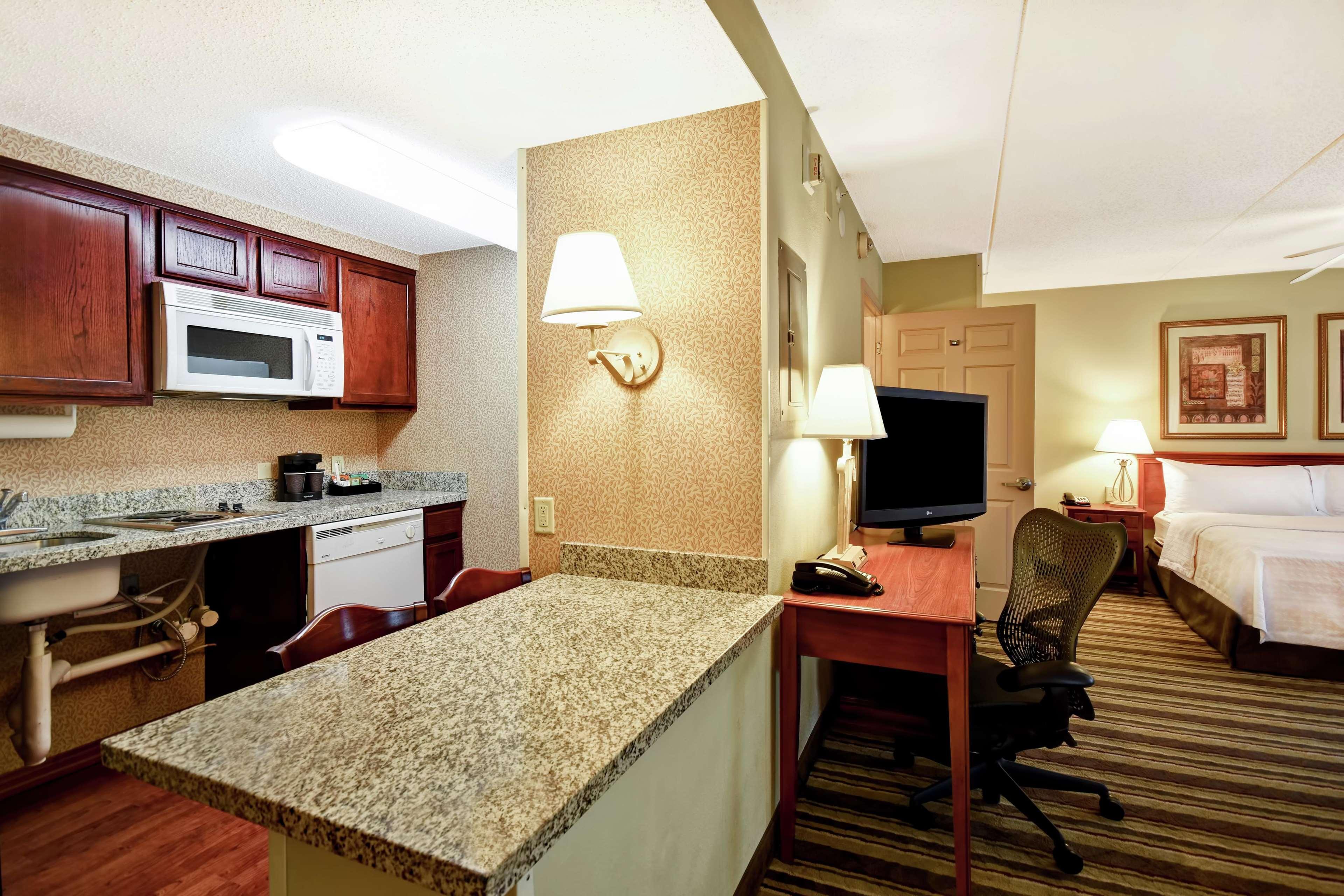 Homewood Suites By Hilton Chester Kültér fotó