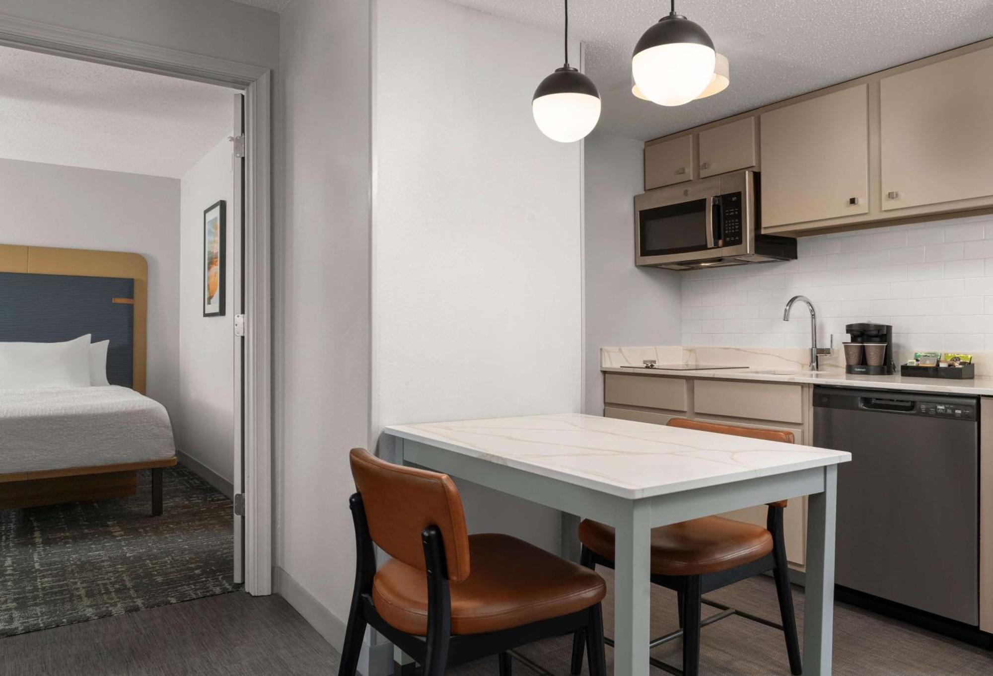 Homewood Suites By Hilton Chester Kültér fotó